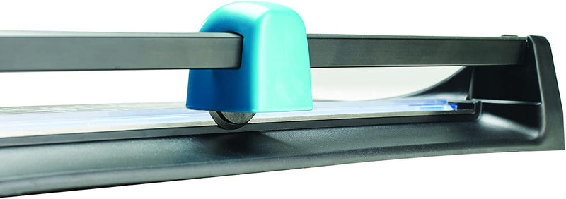 Avery A4 Office Trimmer (315mm Cutting Length and 12 Sheet Capacity) A4TR